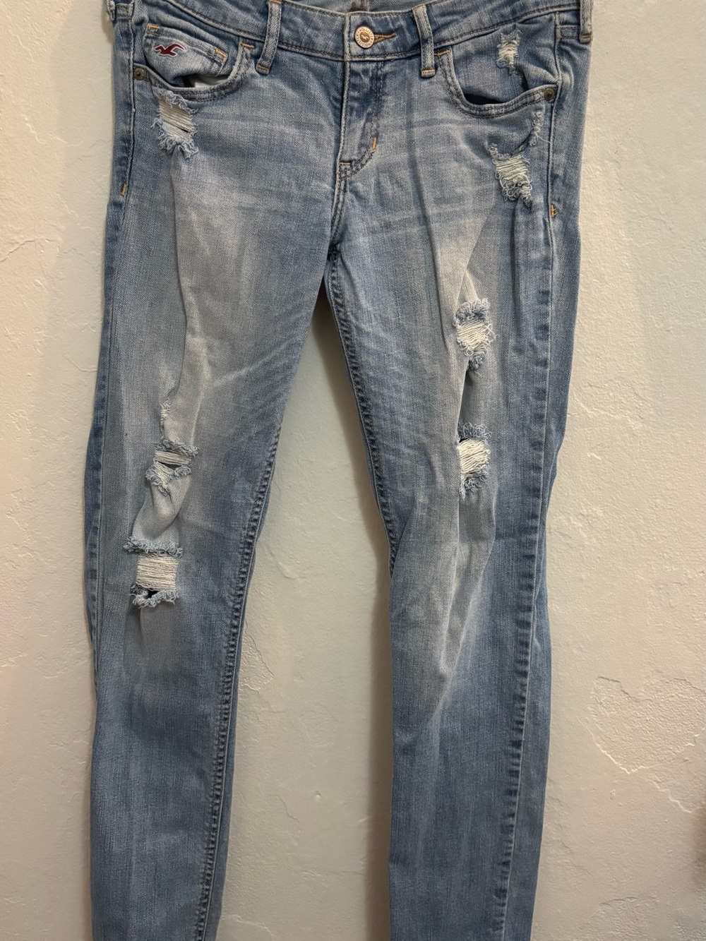 Hollister Light Wash Ripped Skinny Jeans
